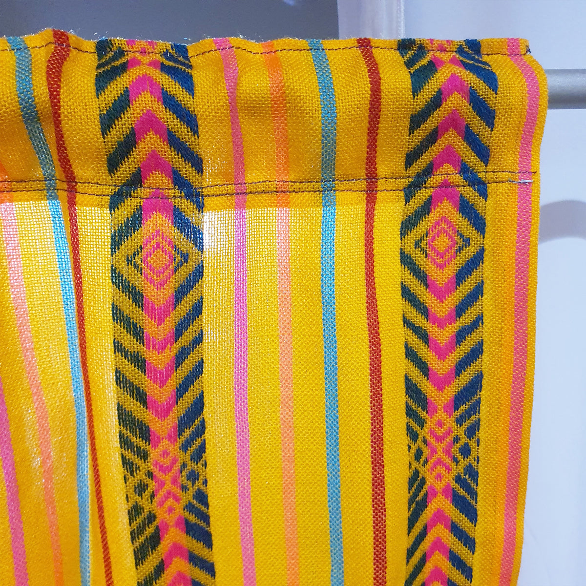 Mexican curtains, valance, kitchen curtain, cortinas para cocina, amarillas, mostaza, mustard, yellow, ethnic, Aztec, Maya