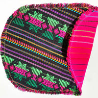Oval reversible, placemats, Mexican, cambaya, woven fabric, washable, artisan, black placemats, fuchsia, manteles individuales Mexicanos, cambaya