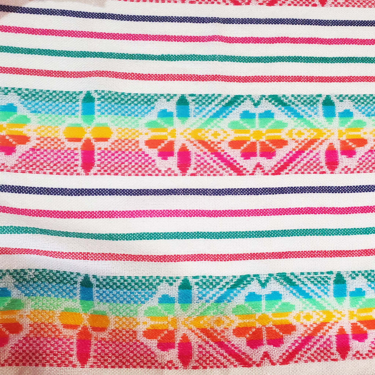 HOOP DECOR, mexican decor, wall decor, wall hanging, round wall hanging, hoop fabric, decor, embroidered, Mexican, decoracion para pared, Mexicana