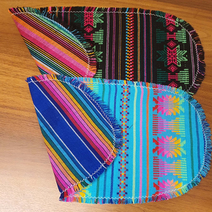 Oval reversible, placemats, Mexican, cambaya, woven fabric, washable, artisan, black placemats, fuchsia, manteles individuales Mexicanos, cambaya