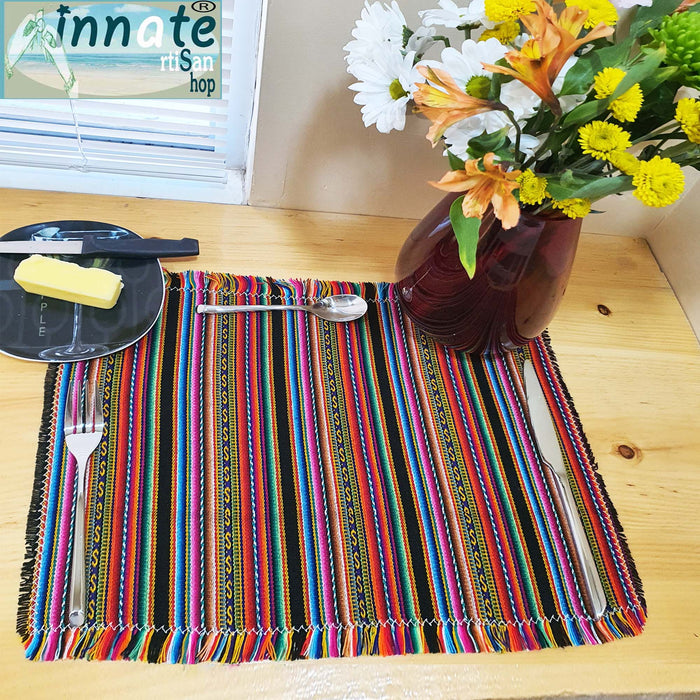 magenta, placemat, andean, aguayo, South America, individuales peruanos, cusco, cuzco, linen, placemats white, black placemats