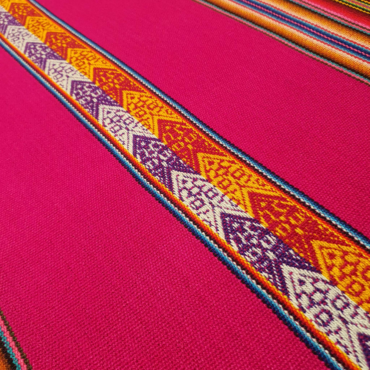 table runner, camino de mesa, hot pink, rosa peruano, Andean, South America, Cusco, Cuzco, Peruvian table runner, tablecloths, rubi red