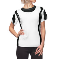 woman, slim effect, tee, T shirt, black and white, slimming effect top
