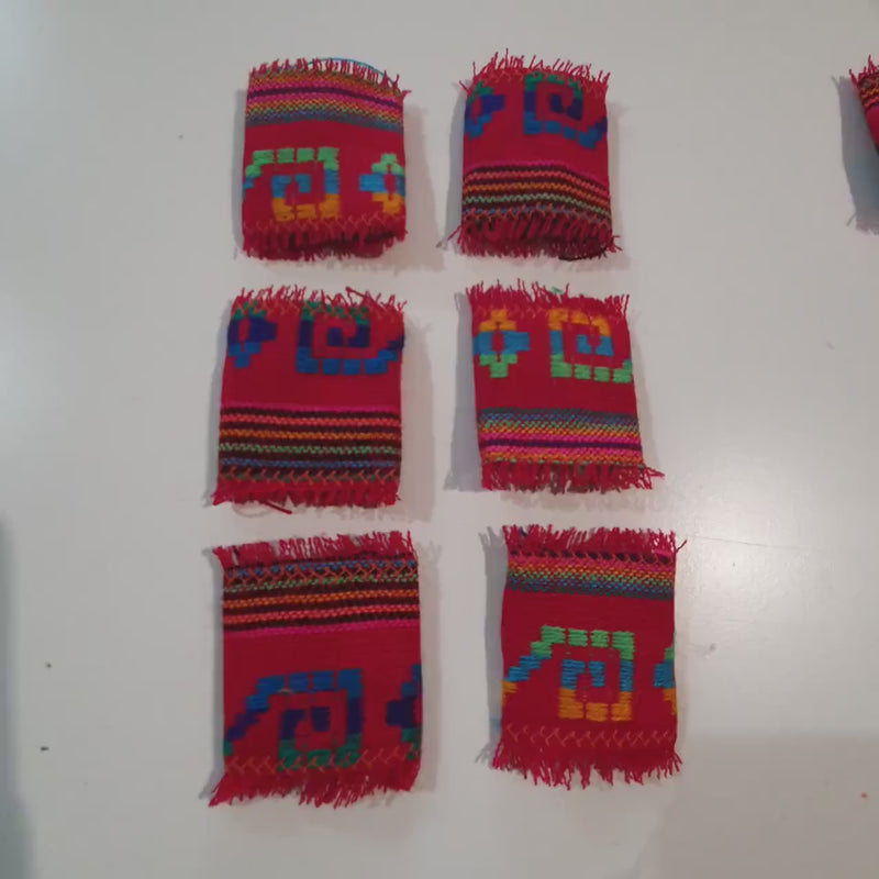 napkin ring, ethnic, handmade, artisan, Mexican, Aztec, woven, unique, red napkin holder, Mexican, servilletero, porta servilleta, Mexicano