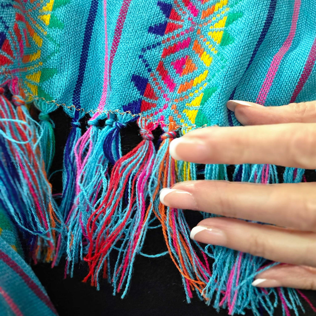 Mexican shawl, reboseo, scarf, woven